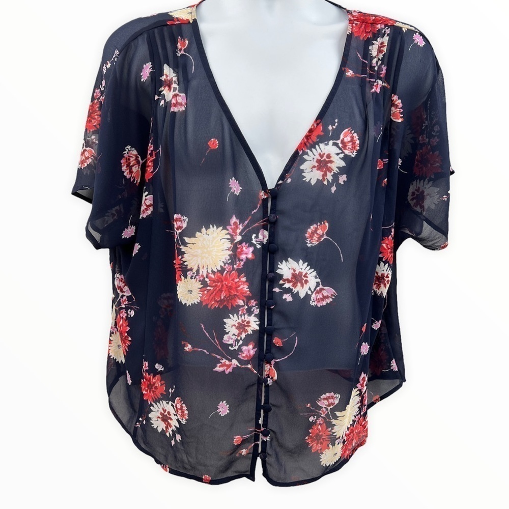 Torrid Sheer Blue Floral Button Down Short Sleeve Blouse Size 00